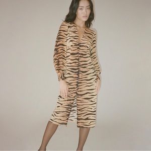 Realisation Par Vivienne Dress ~ Size XS